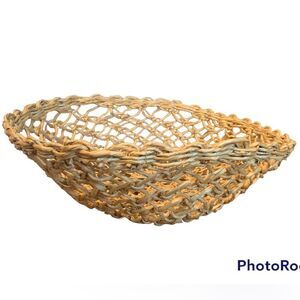 IKEA Hand Woven Rattan Oval Basket NWOT
14”x12 1/2x 51/2